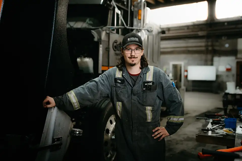 Heavy-duty mechanic at Mach 6 Mechanical Ltd. in Edmonton, Alberta